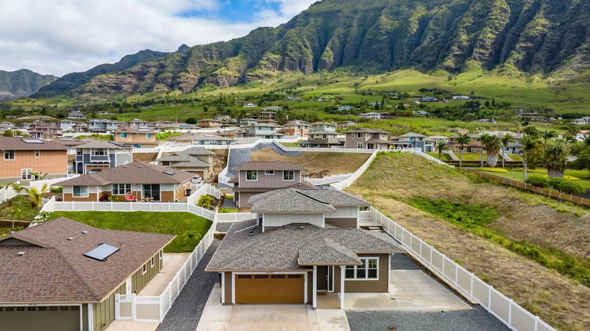 Semesterbostad Makaha Villa By Avantstay Mountain Ocean Views Waianae